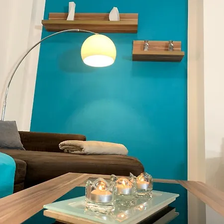 Schones Apartement 2p. Balkon Zentral Modern Wlan Ερφούρτη