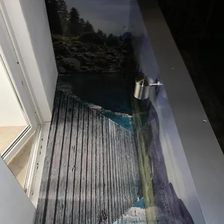 Schones Apartement 2p. Balkon Zentral Modern Wlan Διαμέρισμα *